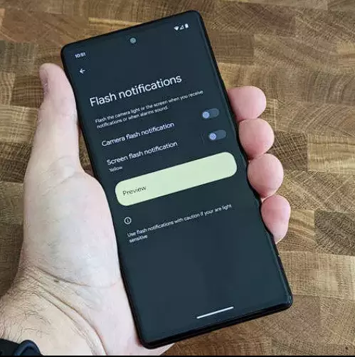 Android 14 flashing notifications